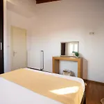 Appartement Etessiano *